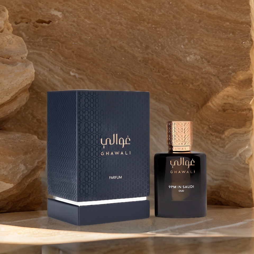 
                        
                          Load image into Gallery viewer, 9PM IN SAUDI PARFUM OUD
                        
                      